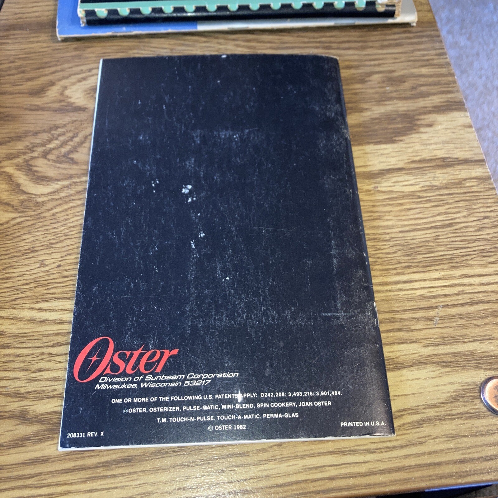 Osterizer Creative Spin Cookery Cookbook 1982 , 35 Pages Sunbeam Oster