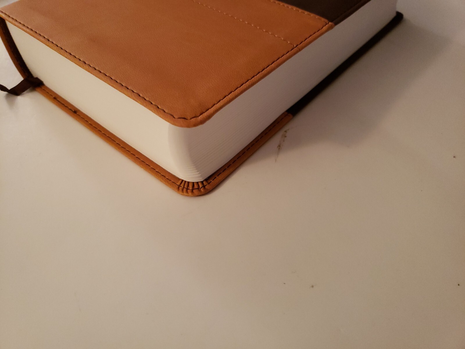 NIV Holy Bible Large Print Chocolate / Amber Duo Tone Brown Leather Cover Church