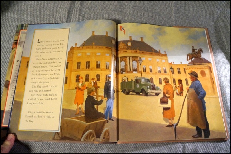 “The Yellow Star” The Legend Of King Christian X Of Denmark, Carmen Deedy #A1981