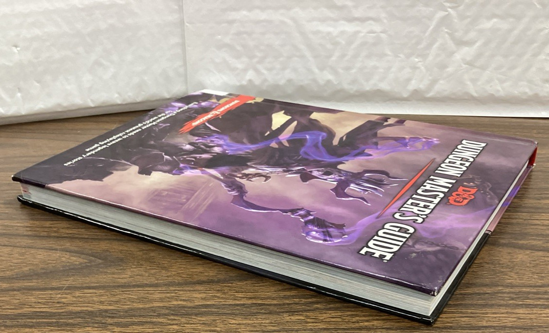 Dungeon Master’s Guide Dungeons & Dragons D&D HC RPG Wizards Coast 2014 EX-LIB