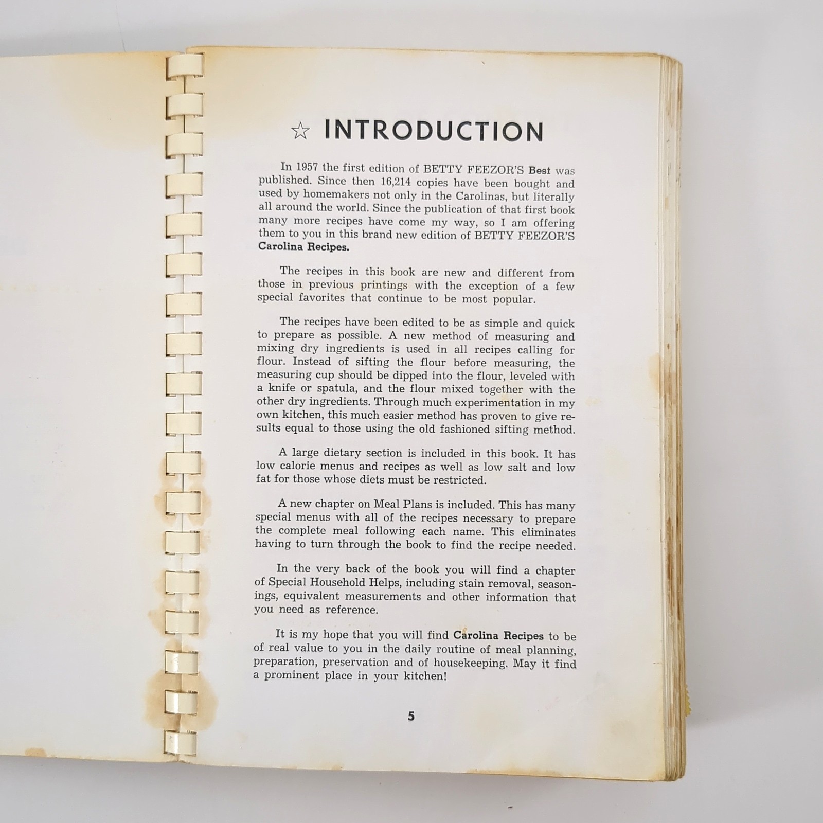 Betty Feezors Carolina Recipes WBTV Charlotte NC Television Cookbook Spiral 1964