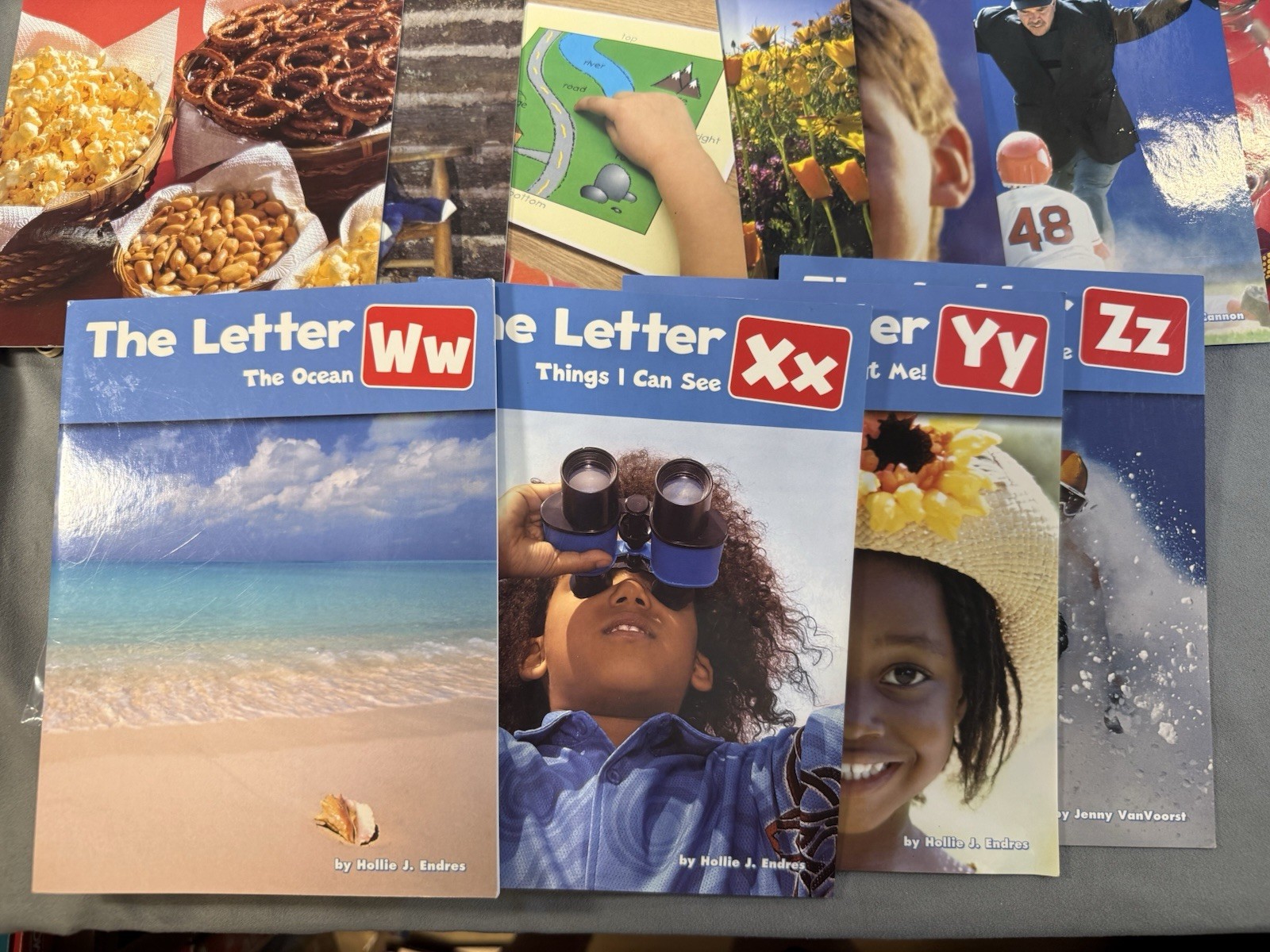 CAPSTONE Time to Read LETTER BOOKS 26 Books 8 Pages Per Book AGES 4-8 NEW SEALED