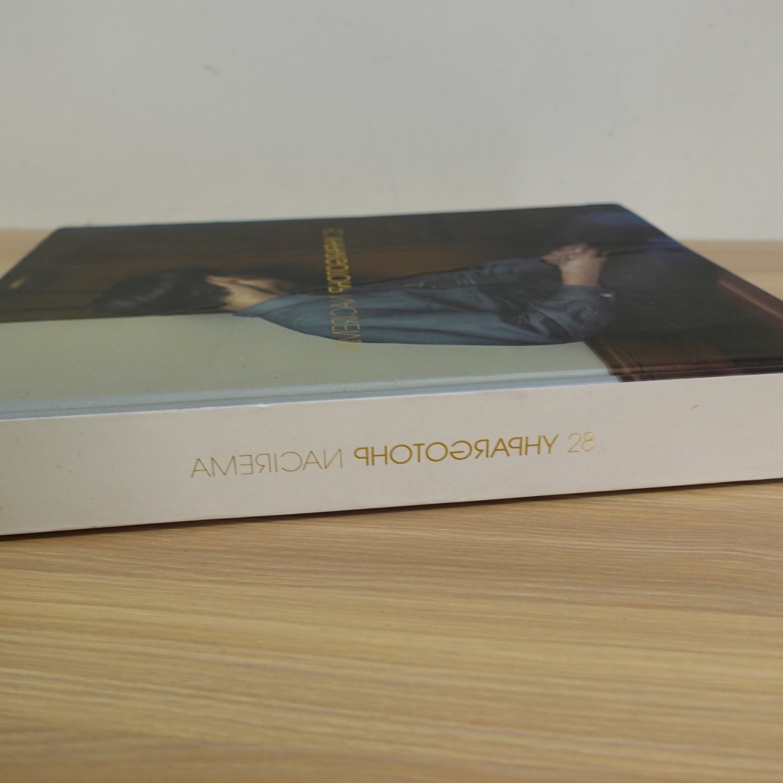 American Photography 28 Hardcover Coffee Table Book 2013 Annual Art Photography