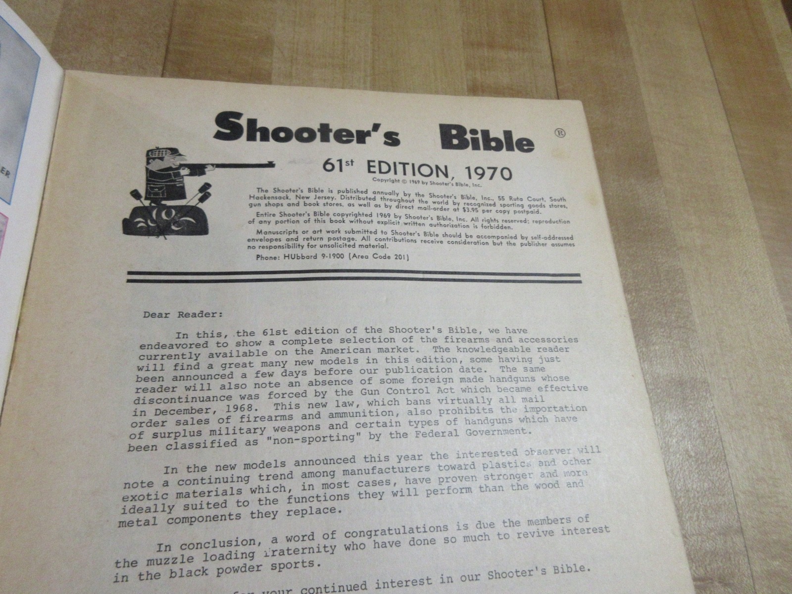 1970 no 61 Shooter’s bible (w21)