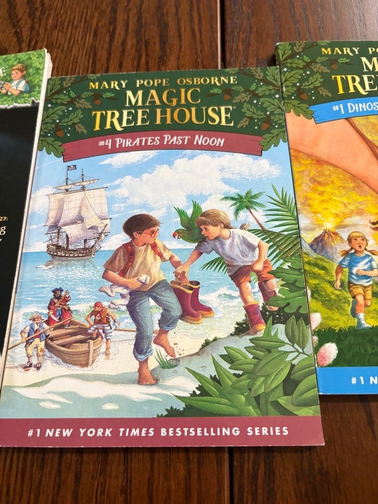 Lot of 3 The MAGIC TREE HOUSE Series Mary Pope Osborne Scholastic