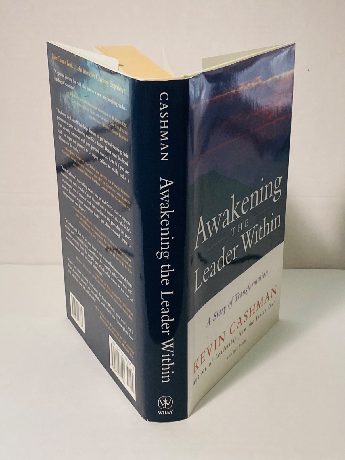 Awakening the Leader Within | by Kevin Cashman | First Edition | Signed | HCDJ