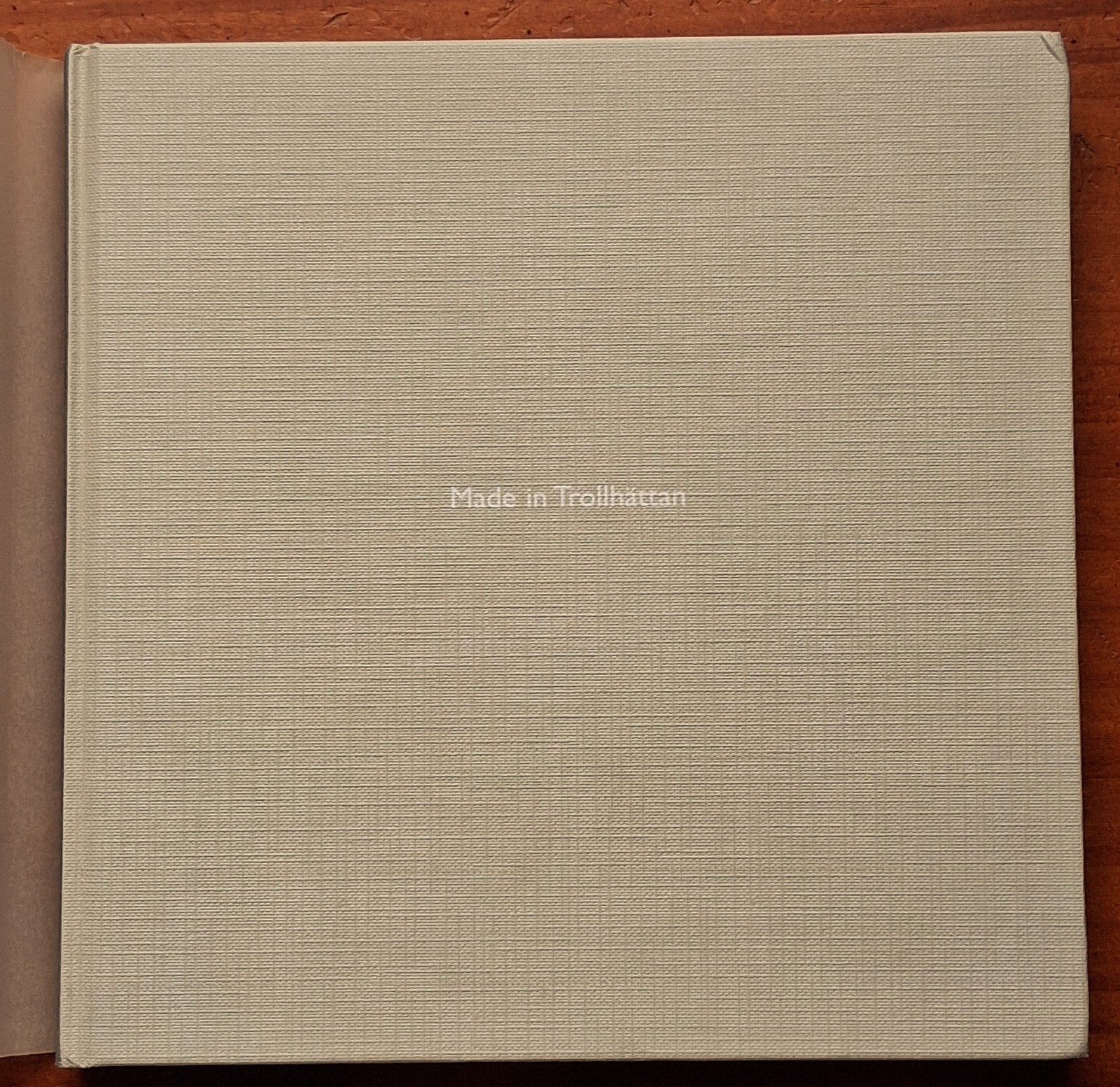 Made in Trollhattan Sweden SAAB Automobiles 2001 Hardcover Book in Dustjacket
