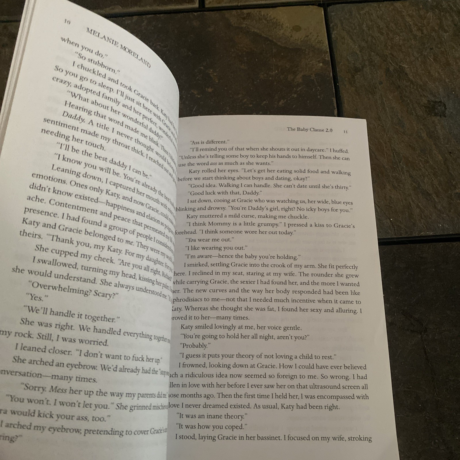 THE BABY CLAUSE 2.0 (THE CONTRACT) (VOLUME 2) By Melanie Moreland **Excellent**