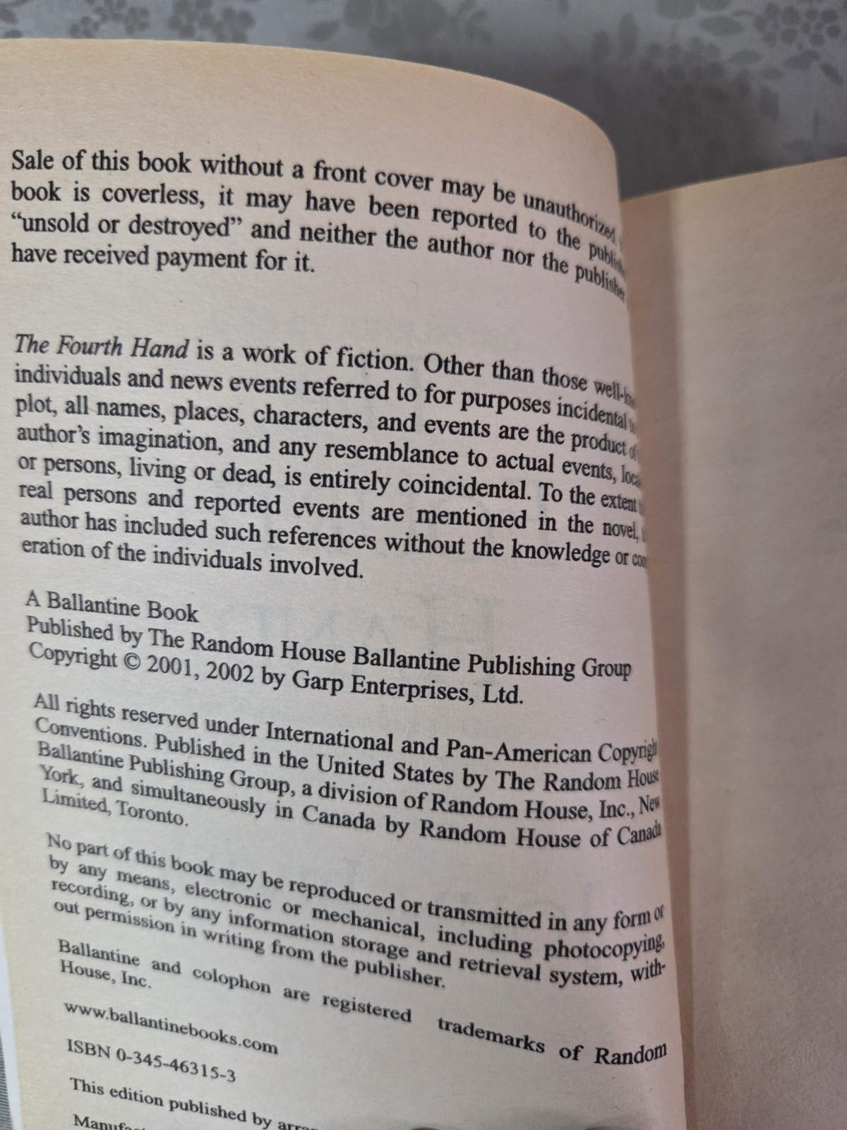 The Fourth Hand by John Irving Fiction Paperback Ballantine Books 2002