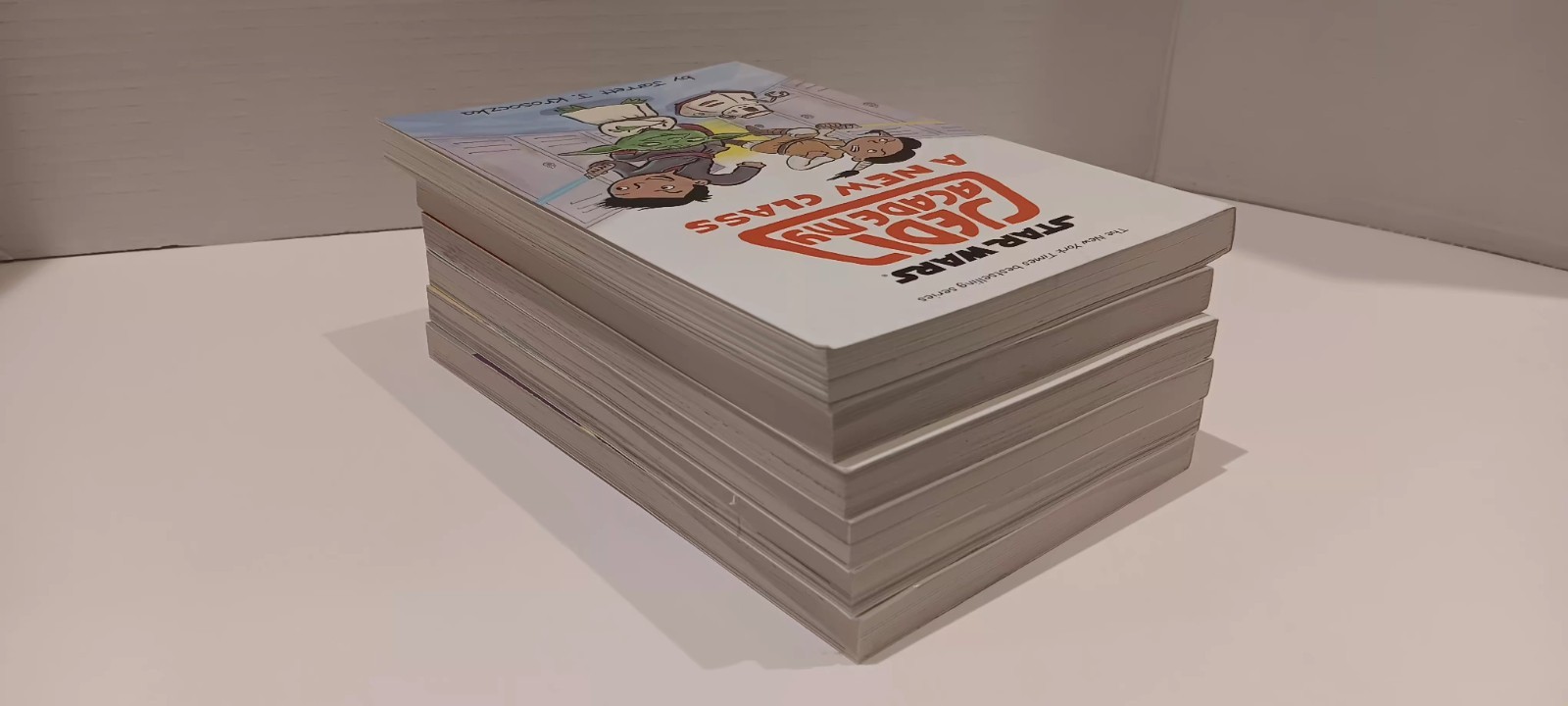 Lot 6 STAR WARS Jedi Academy Books Comics Children Kids PB VGUC