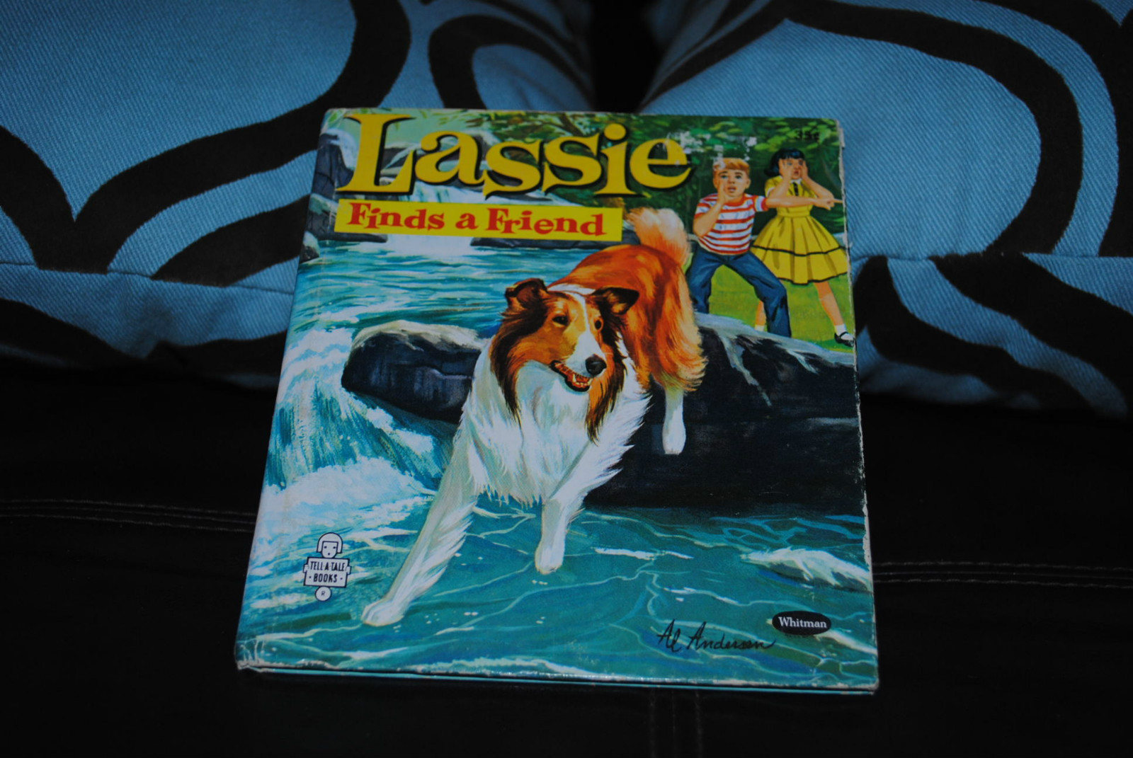 Lassie Finds a Friend Vintage Hardcover Book Whitman 1960