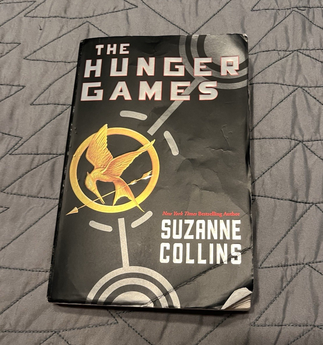 Suzanne Collins The Hunger Games Book 1 Scholastic 2010 Paperback 384p