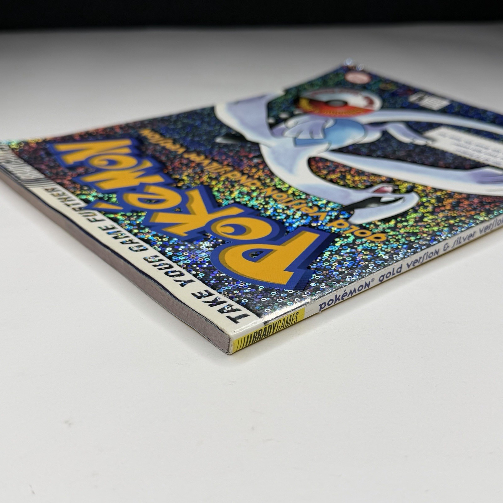 2000 Pokemon Gold and Silver Version Strategy Guide BradyGames Holographic Cover