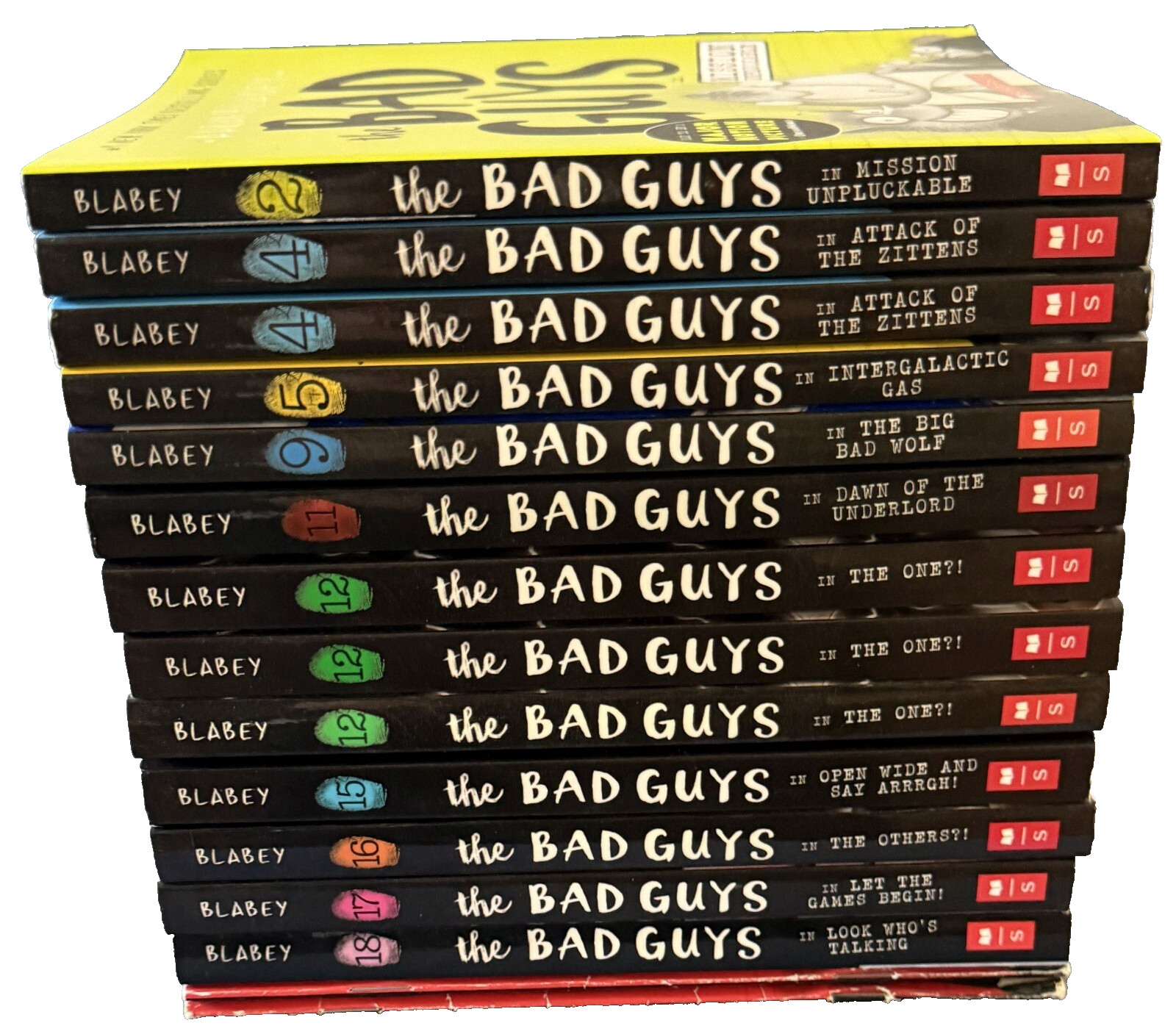 BAD GUYS ~ Create Your Own Lot of books by Aaron Blabey ~ VERY GOOD