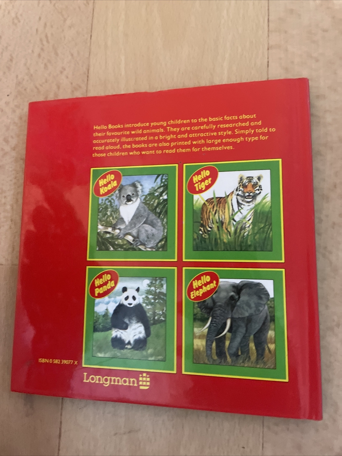 LONGMAN. HELLO PANDA. 17 BY 17CM. HARDCOVER WJACKET 058239077X