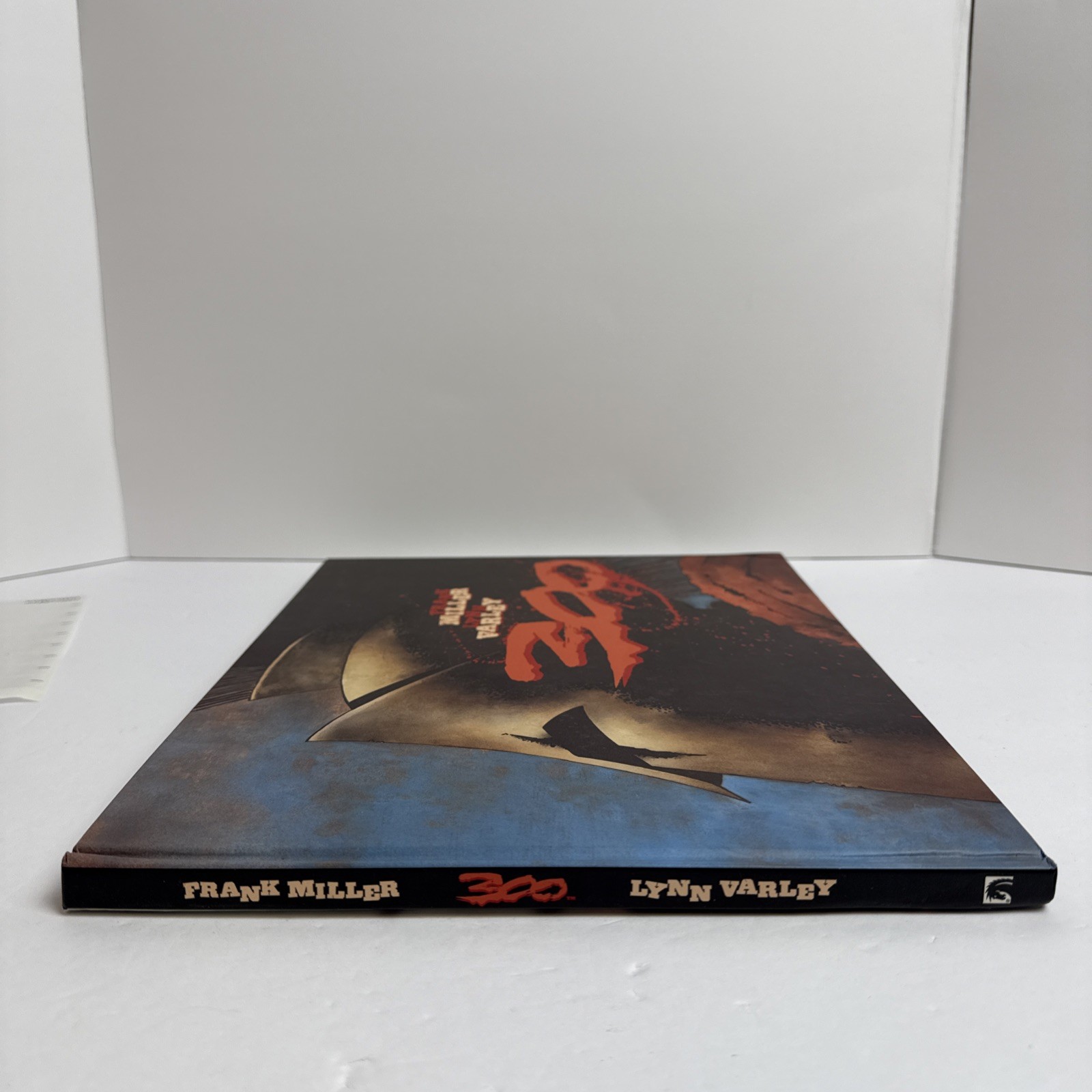 300 Frank Miller and Lynn Varley Dark Horse Comics Hardcover Book 2006