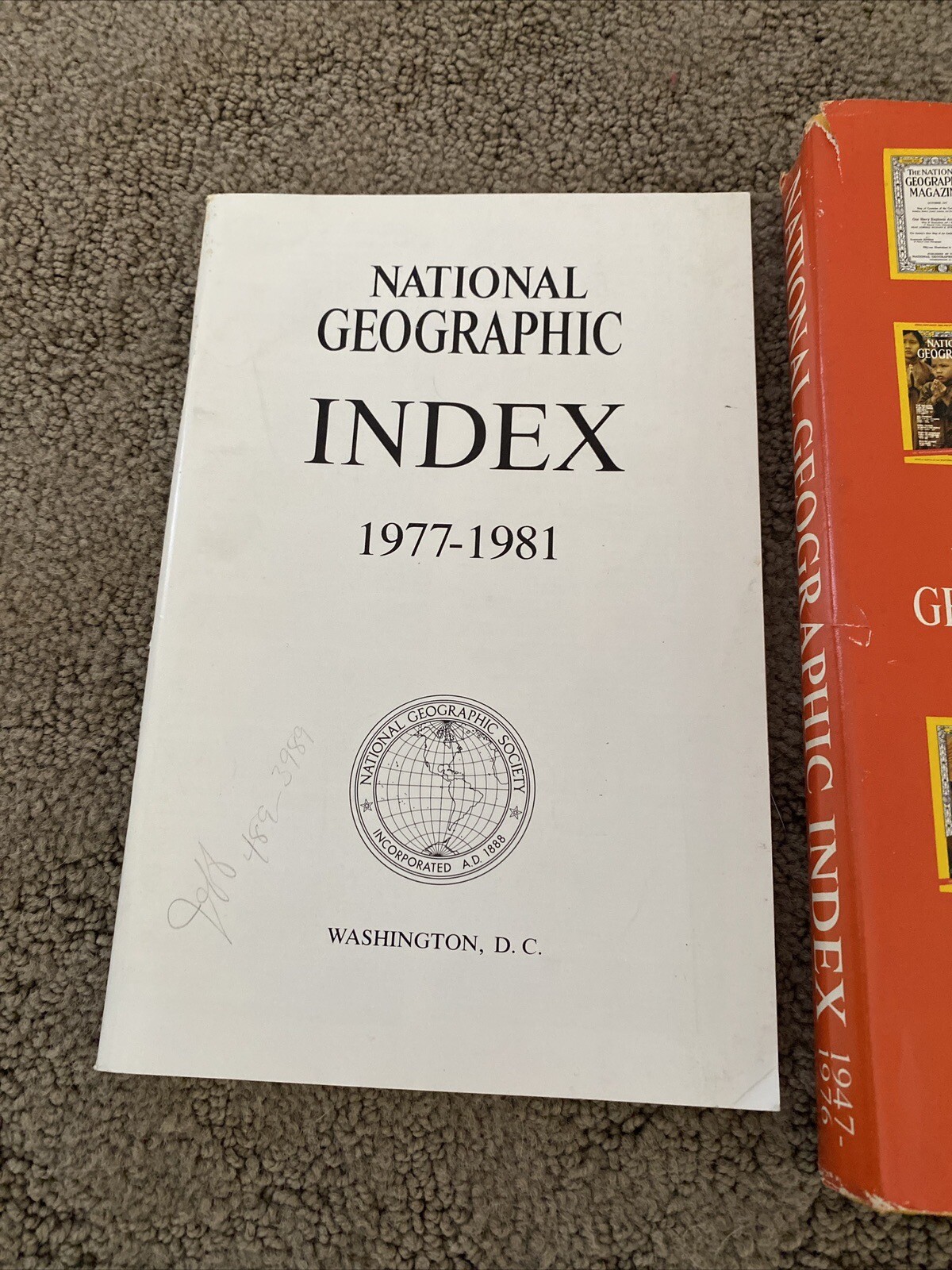 2pc Vintage Nat Geo Index 1947-1976 Hardcover/Dust Jacket +1977-1981 index Soft