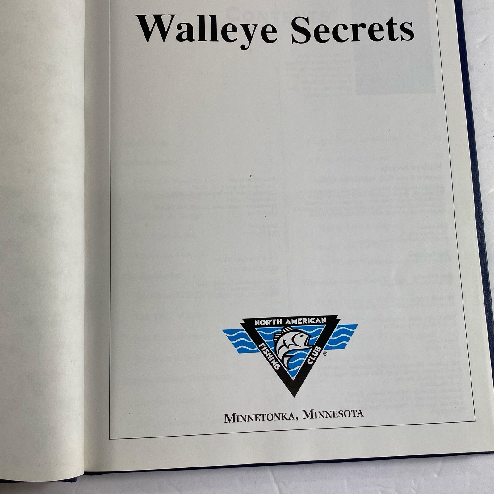 Walleye Secrets 1998 North American Fishing Club Hardcover Book 158 Pages