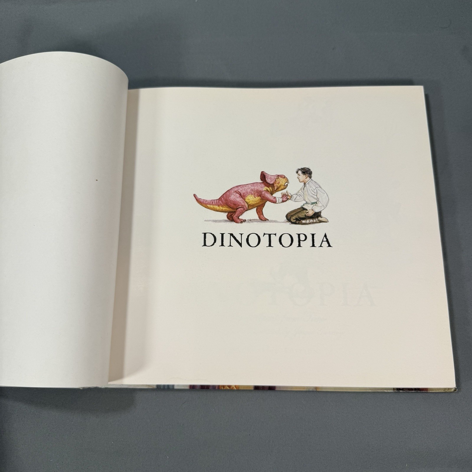 Dinotopia A Land Apart… James Gurney, Scholastic Edition, First Printing 1993 HC
