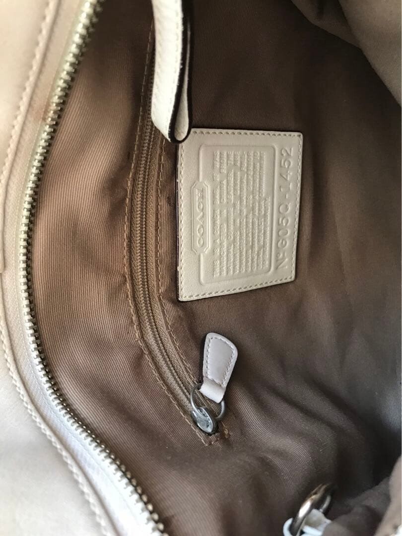 Coach White Shoulder Bag Ladies Handbag 10.6×10.2×1.6 in Authentic