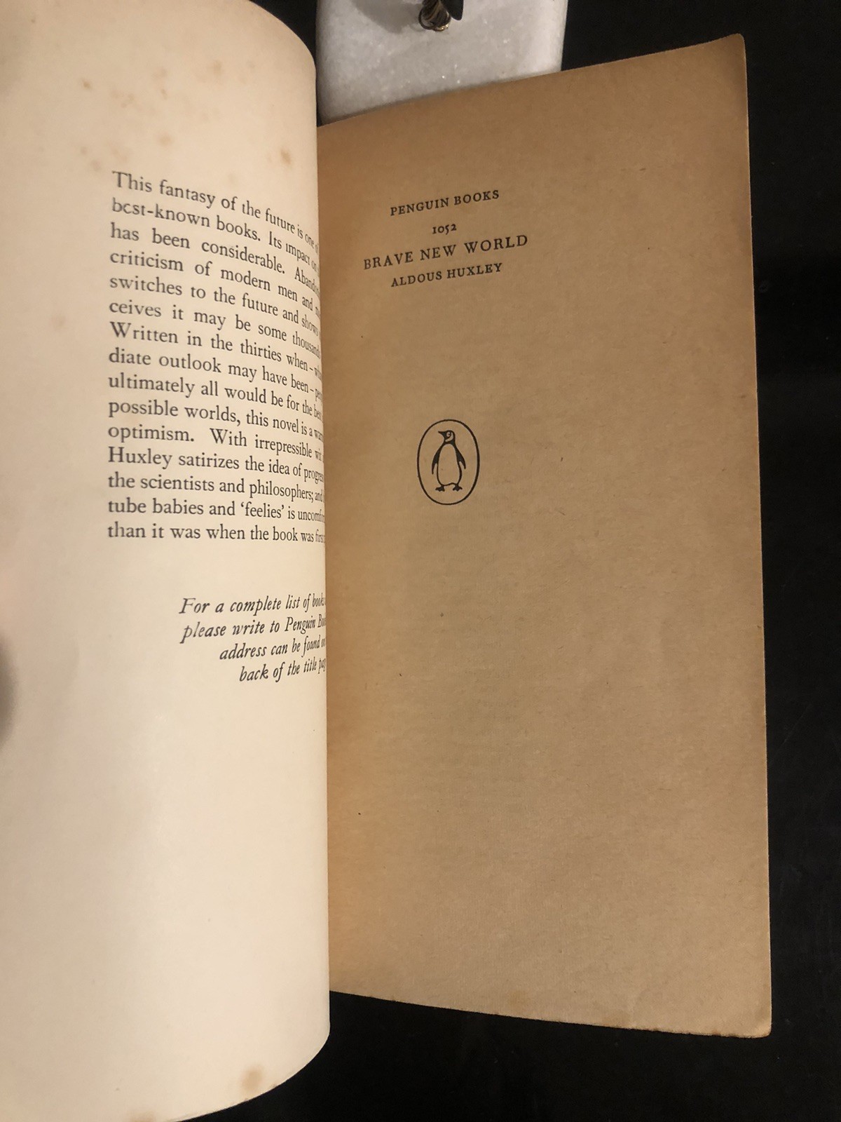 Aldous Huxley Brave New World Penguin 1052 UK 1959 Reprint Acceptable