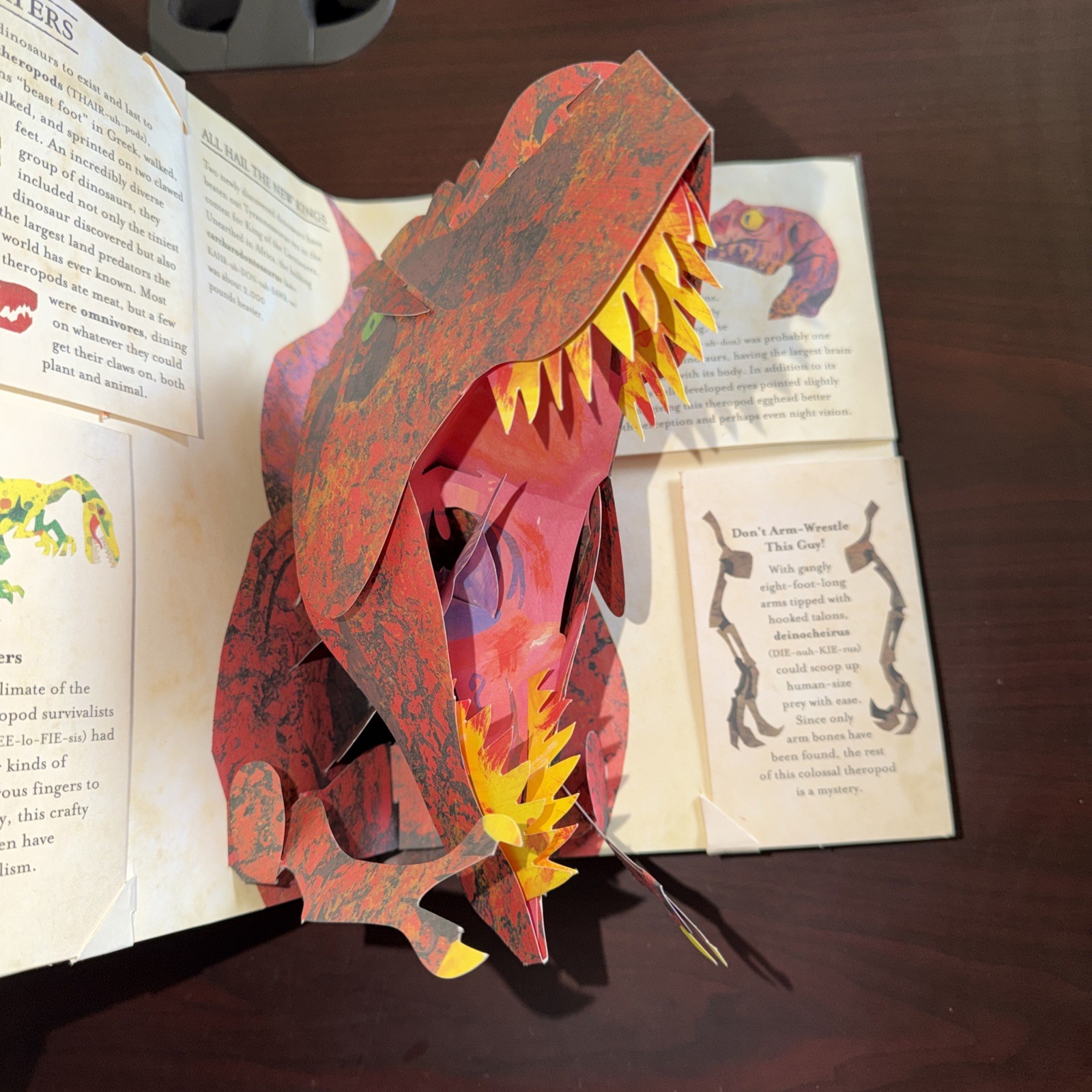 Encyclopedia Prehistorica Dinosaurs : The Definitive Pop-Up – Hardcover – GOOD