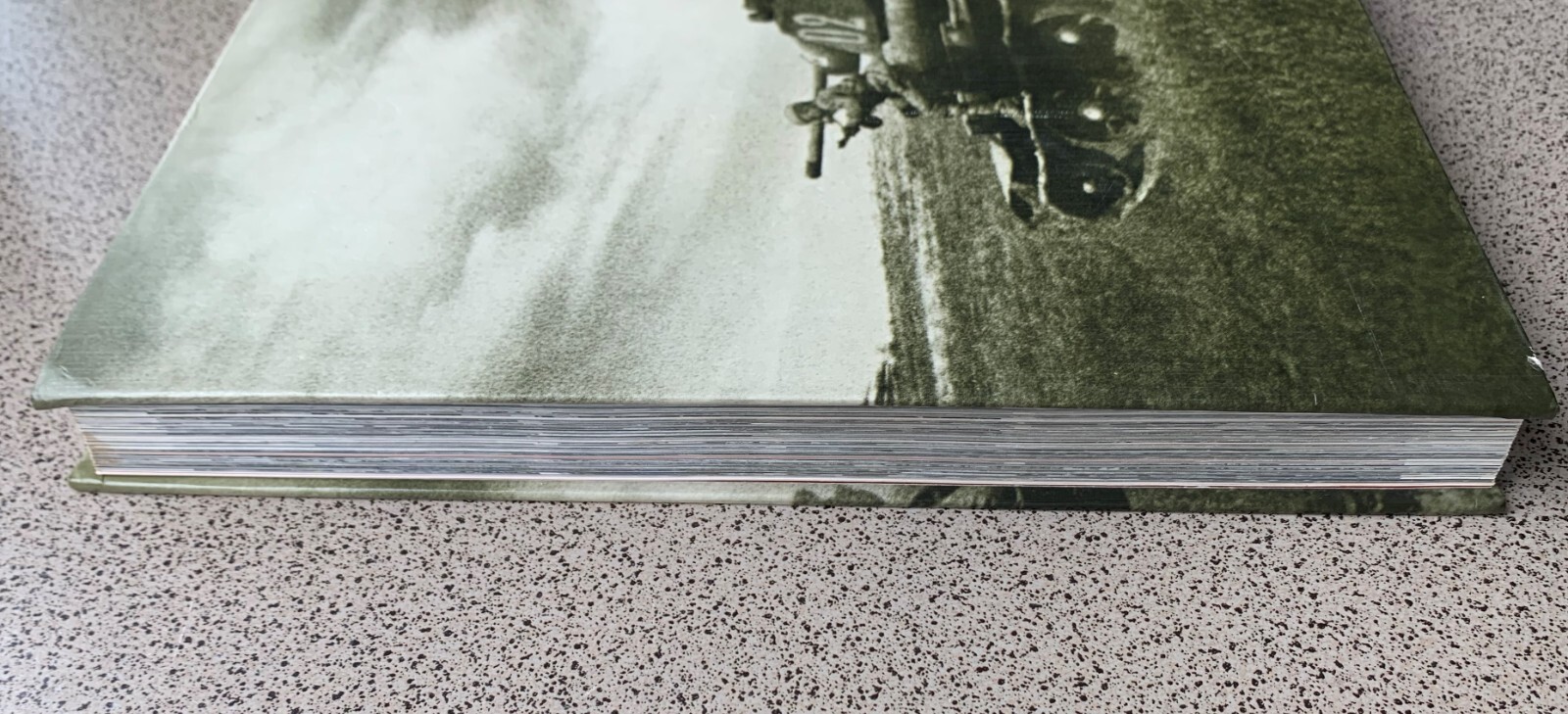 Book photo album “Great Patriotic War 1941-1945”. 1982 28cm by 21cm, 392 pages.