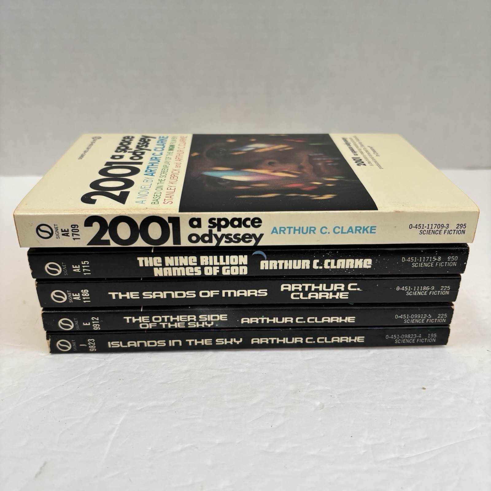 Arthur C. Clarke: A Master’s Collection 5-Book Paperback Box Set A Space Odyssey