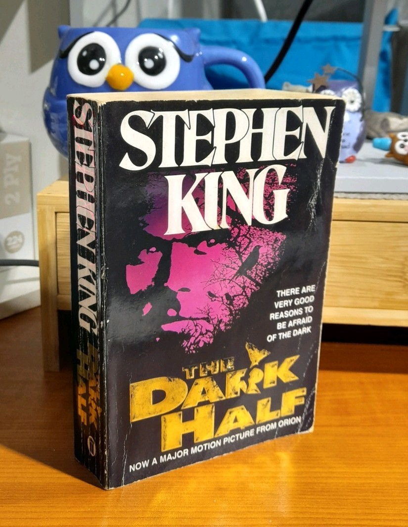 The Dark Half by Stephen King – 1990 paperback HORROR book (17cm)