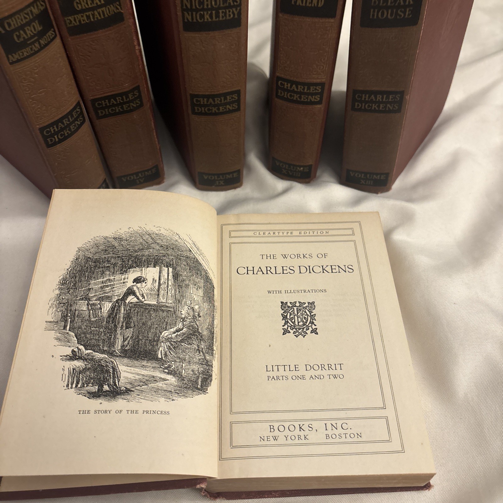 Charles Dickens 1936 Set of 6 Books Cleartype Edition – Not a Full Set