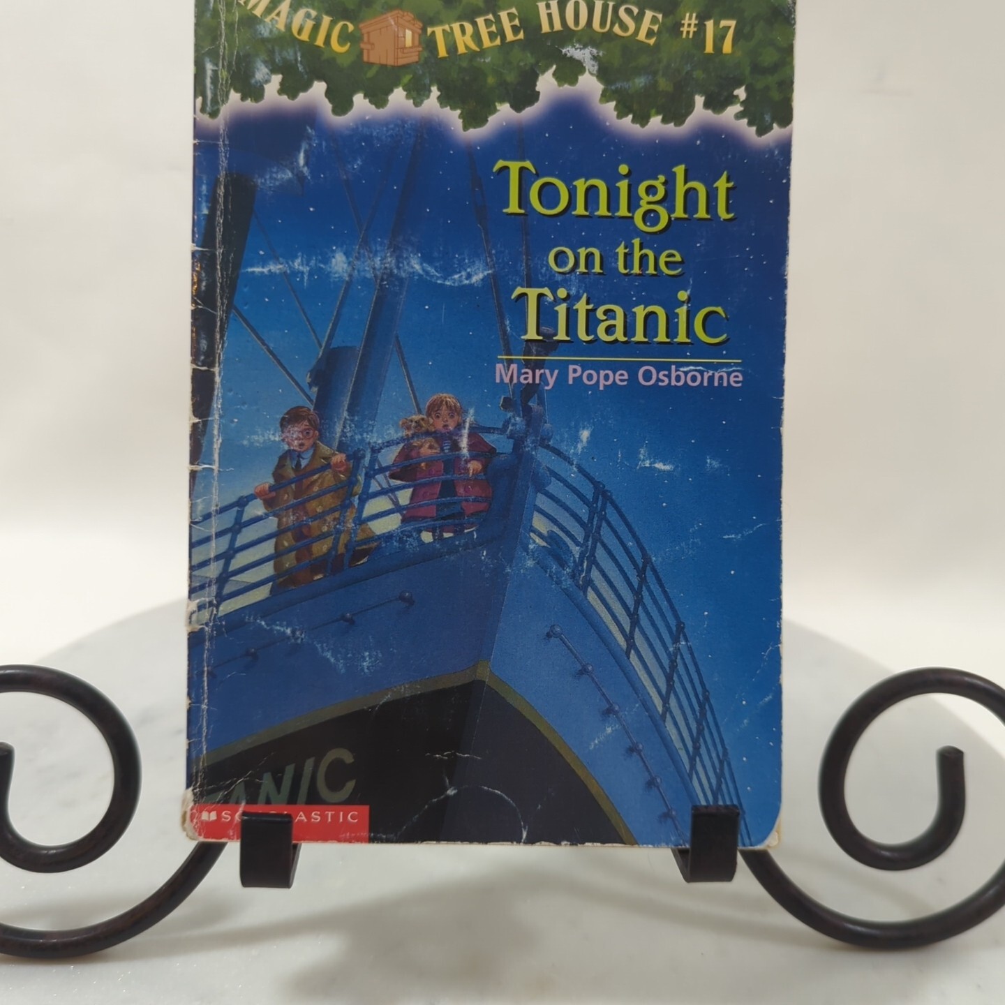 Lot of 8 The MAGIC TREE HOUSE Series Mary Pope Osborne Scholastic