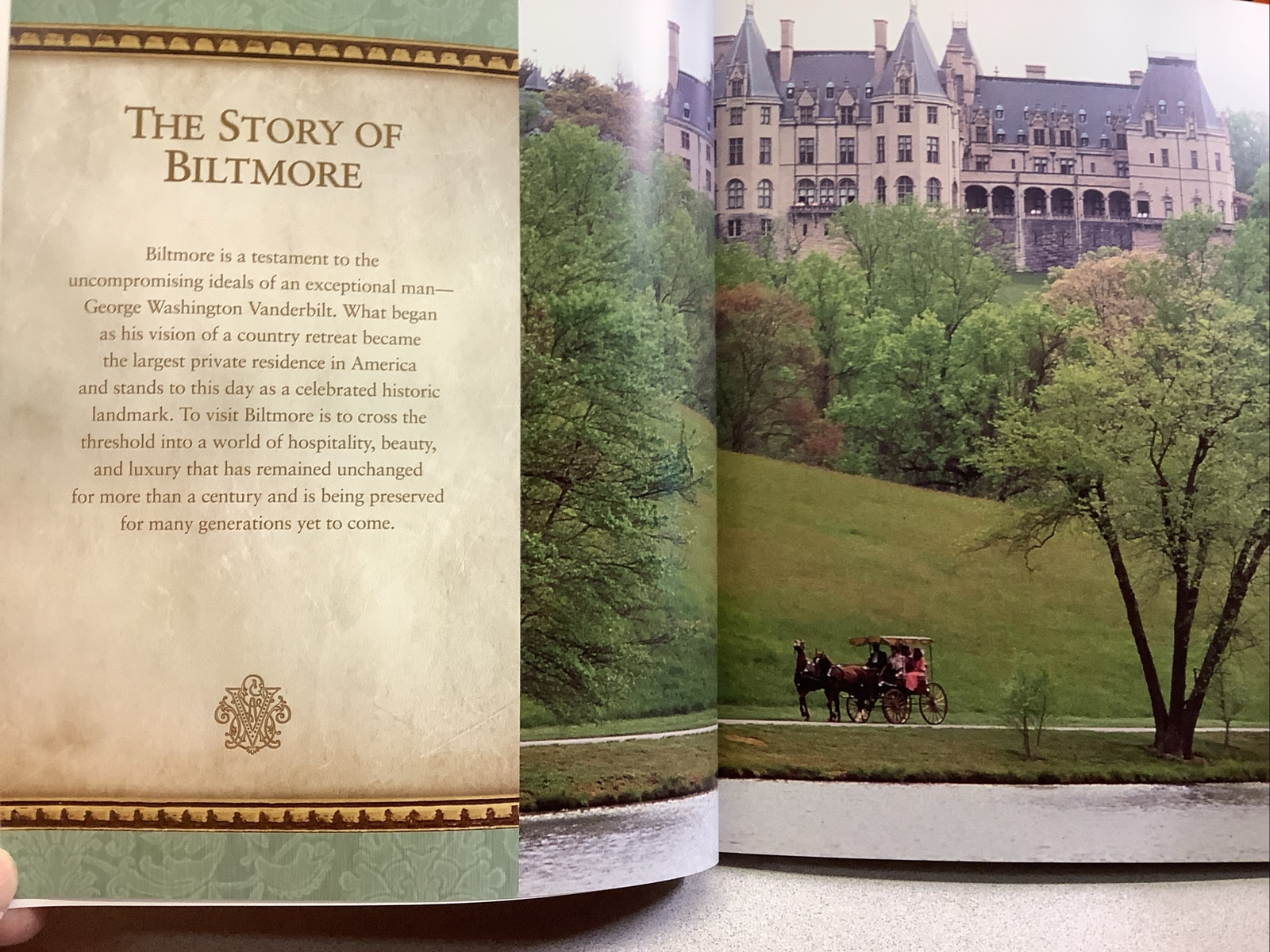 2012 Biltmore An American Masterpiece by Rachel Carley 135 pages Full Color