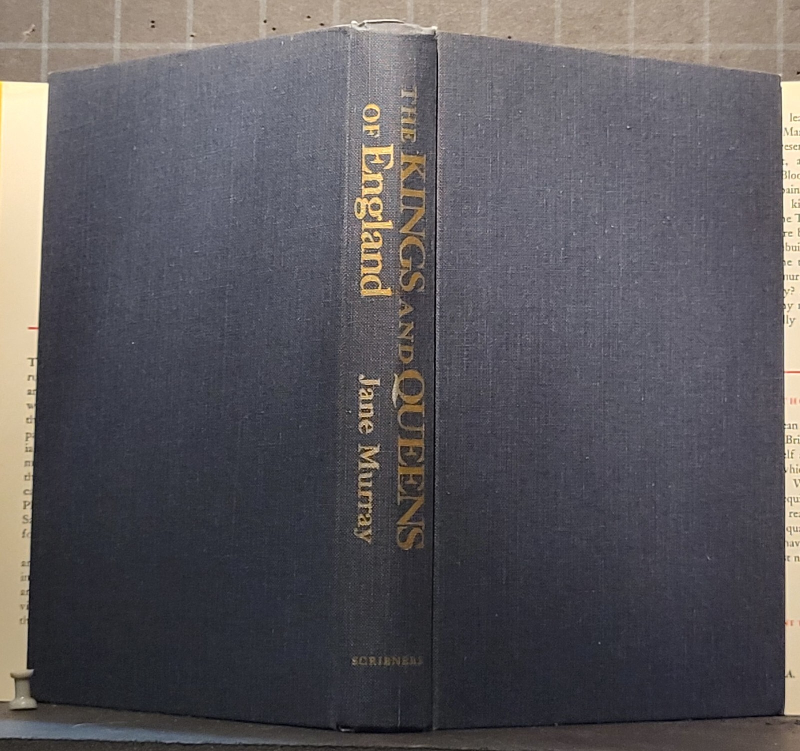 The Kings and Queens of England: A Tourist Guide. by Jane Murray 1974 HC 2623