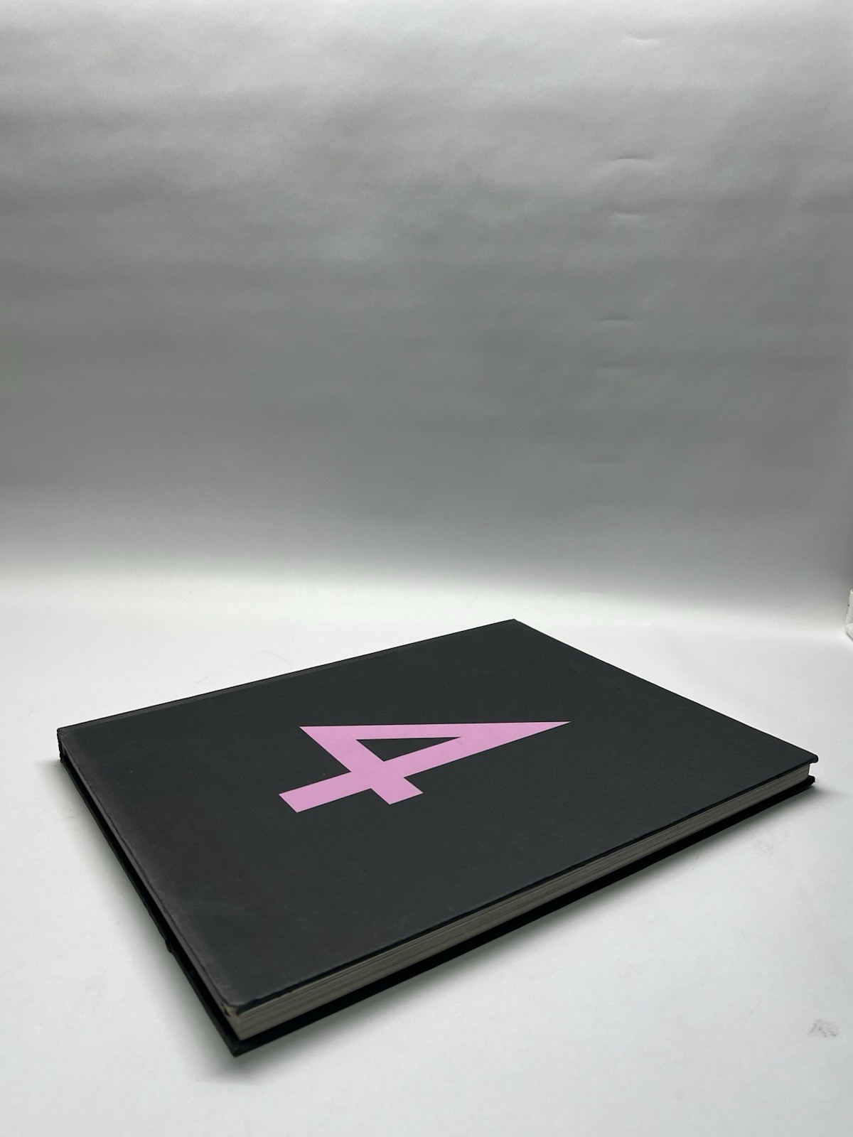 Four Inches. Scriptum Editions (2005, Hardcover) Oversized Book