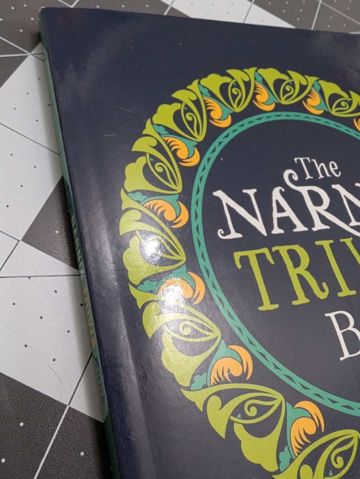 The Narnia Trivia Book illustrated Pauline Baynes 1999 PB CS Lewis Adaptation