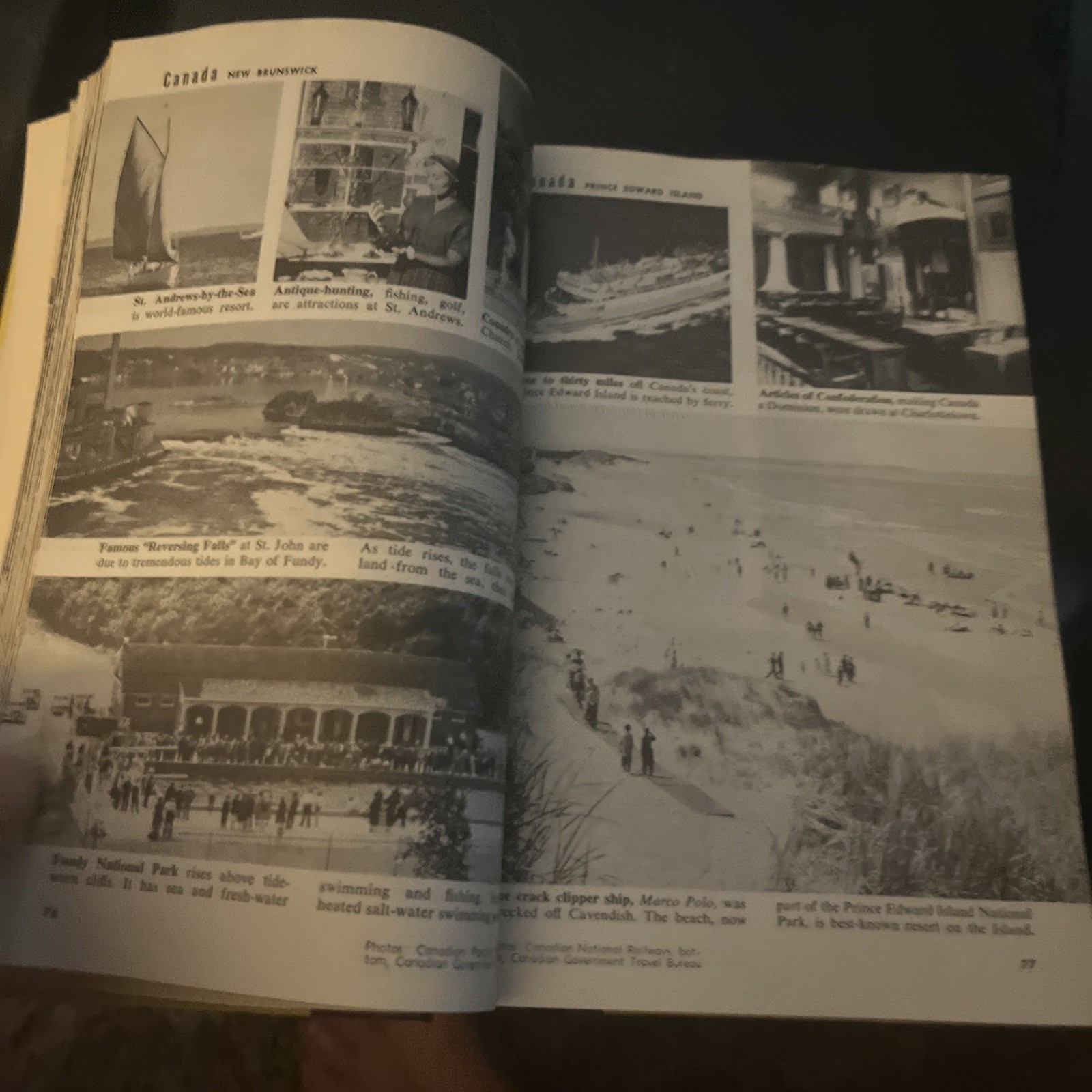 AROUND THE WORLD IN 2000 PICTURES 1956 A Milton Runyon And Wilma F Bergane