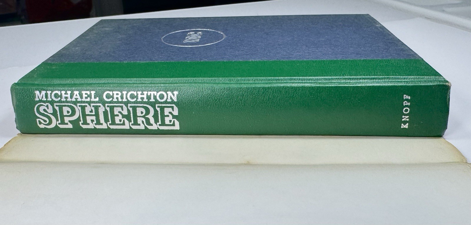 1987 Michael Crichton Sphere Borzoi Books Book Club Edition A. A. Knopf Inc Exc!