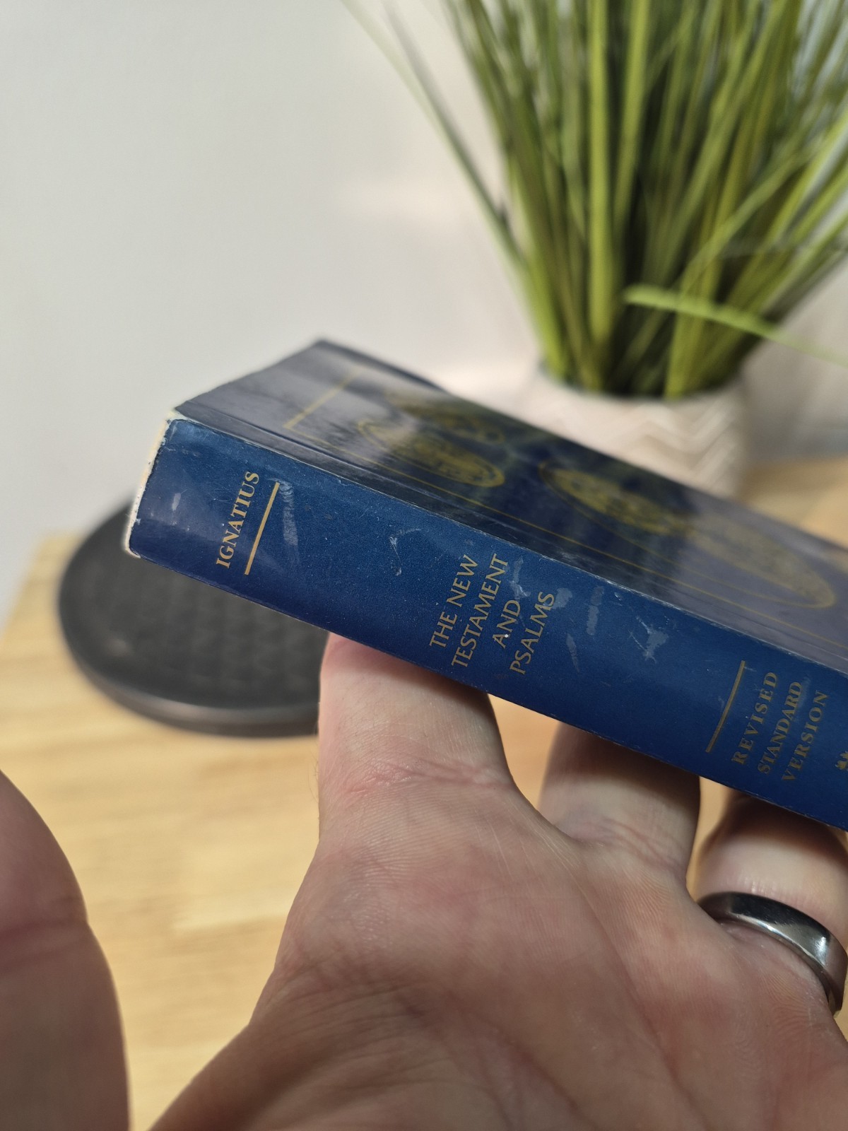 New Testament and Psalms-RSV-Catholic Pocket by Ignatius Press 2006 Paperback