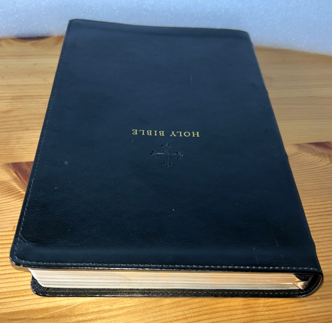 NRSV Catholic Bible Large Print Bible Black Leathersoft Catholic Bible Press VG