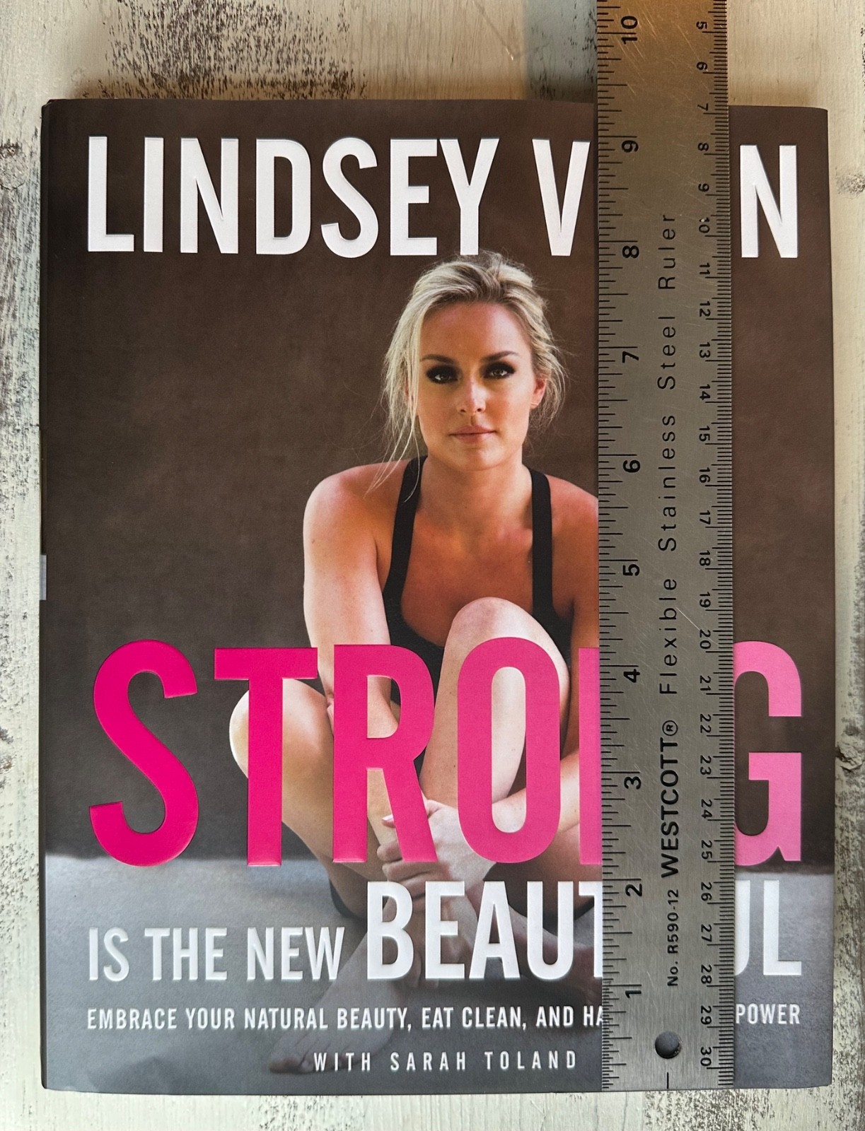 LINDSEY VONN Signed Autographed Book STRONG is the New Beautiful 1st Ed HC Ski