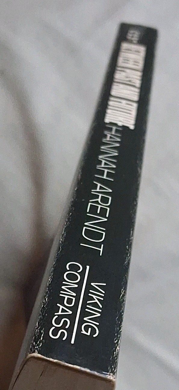 HANNAH ARENDT Between Past & Future & On Revolution 2 Viking Press PB 1971-73