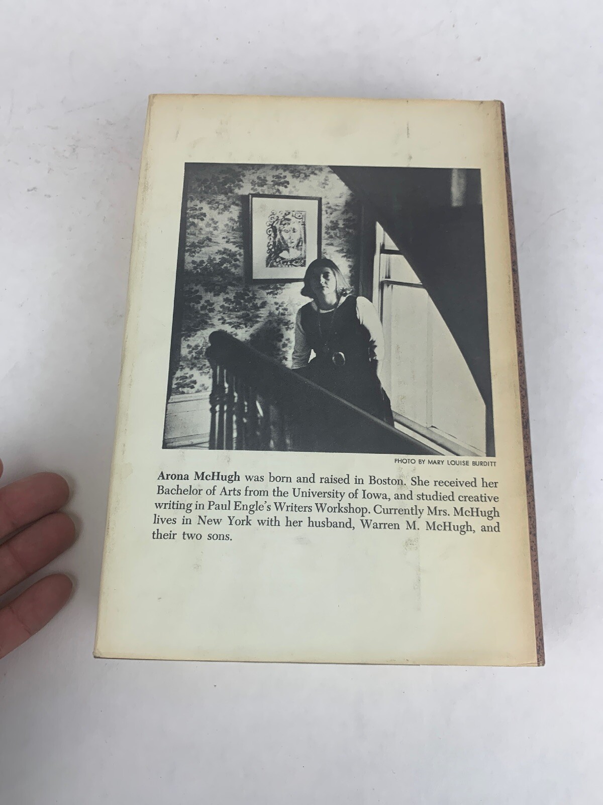 A Banner With A Strange Device, A novel of Boston by Arona McHugh BCE HC/DJ