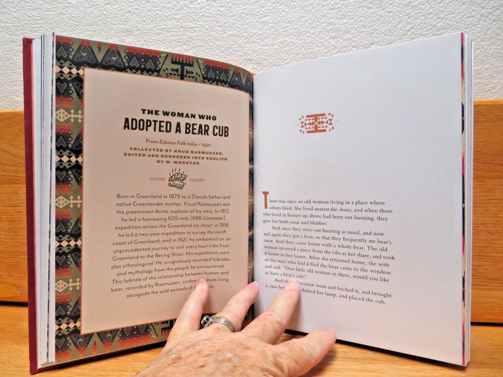 Pendleton Field Guide to Campfire Stories by Pendleton Woolen Mills (2021)