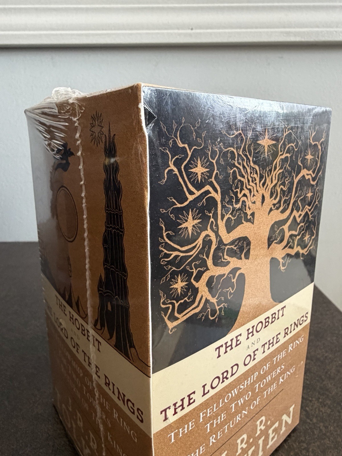 J.R.R. TOLKIEN 4 BOOK BOXED SET THE HOBBIT AND THE LORD OF RINGS LOTR DEL REY 🆕
