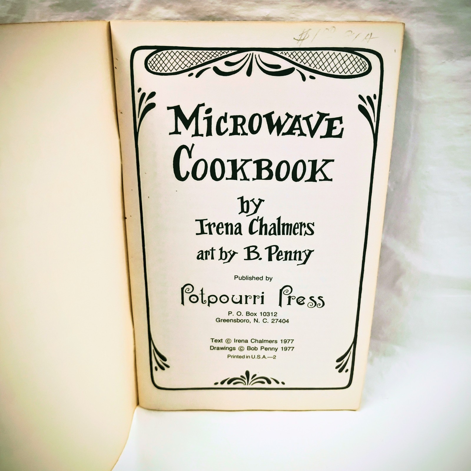 Microwave Cookbook By Irena Chalmers (Paperback, 1977)