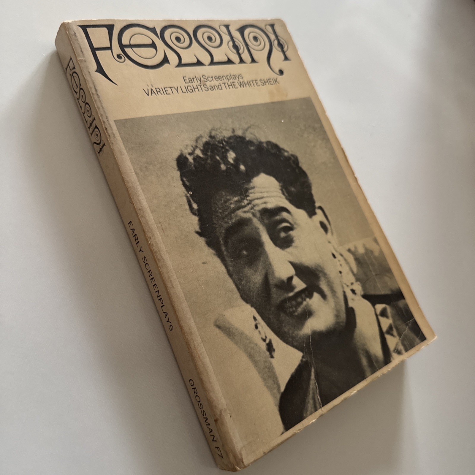Fellini’s Early Screenplays by Federico Fellini