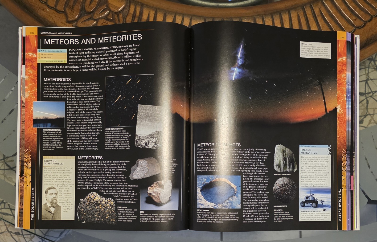 dk definitive visual guide encyclopedia / prehistoric, history, universe 4 books