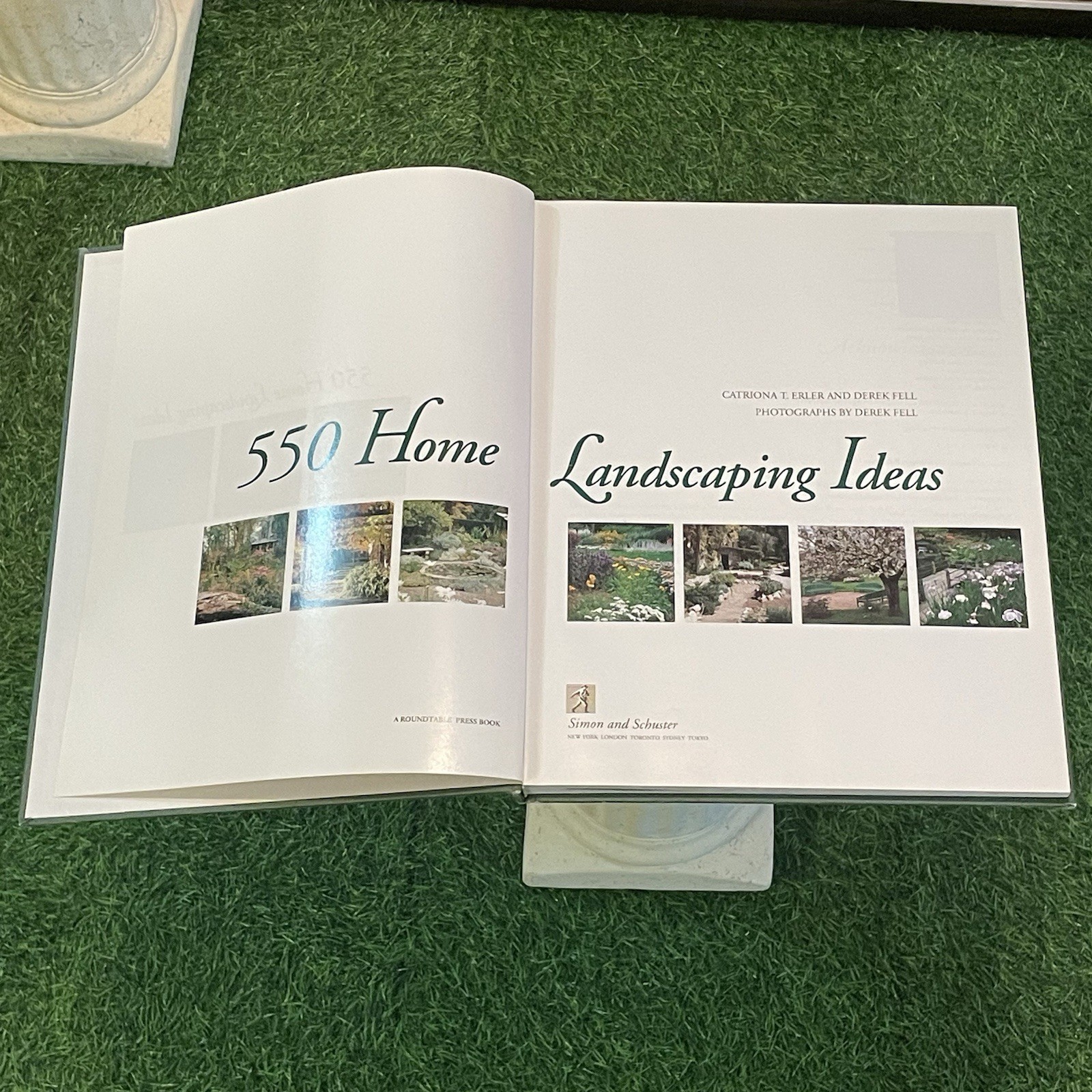 550 Home Landscaping Ideas by Catriona T. Erler. Hardcover 1991