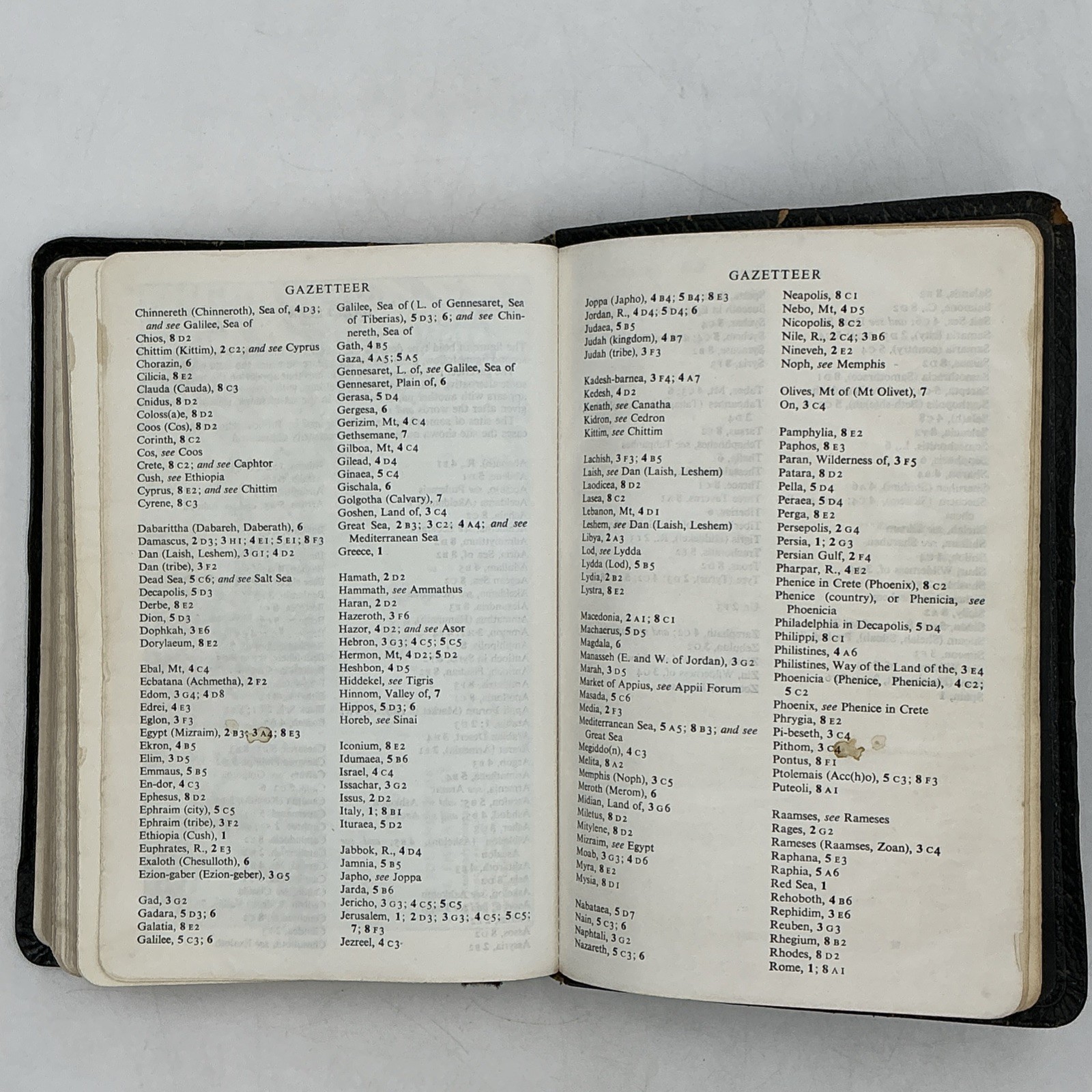Cambridge Holy Bible Concordance KJV Cameo Morocco Leather Lined India Paper