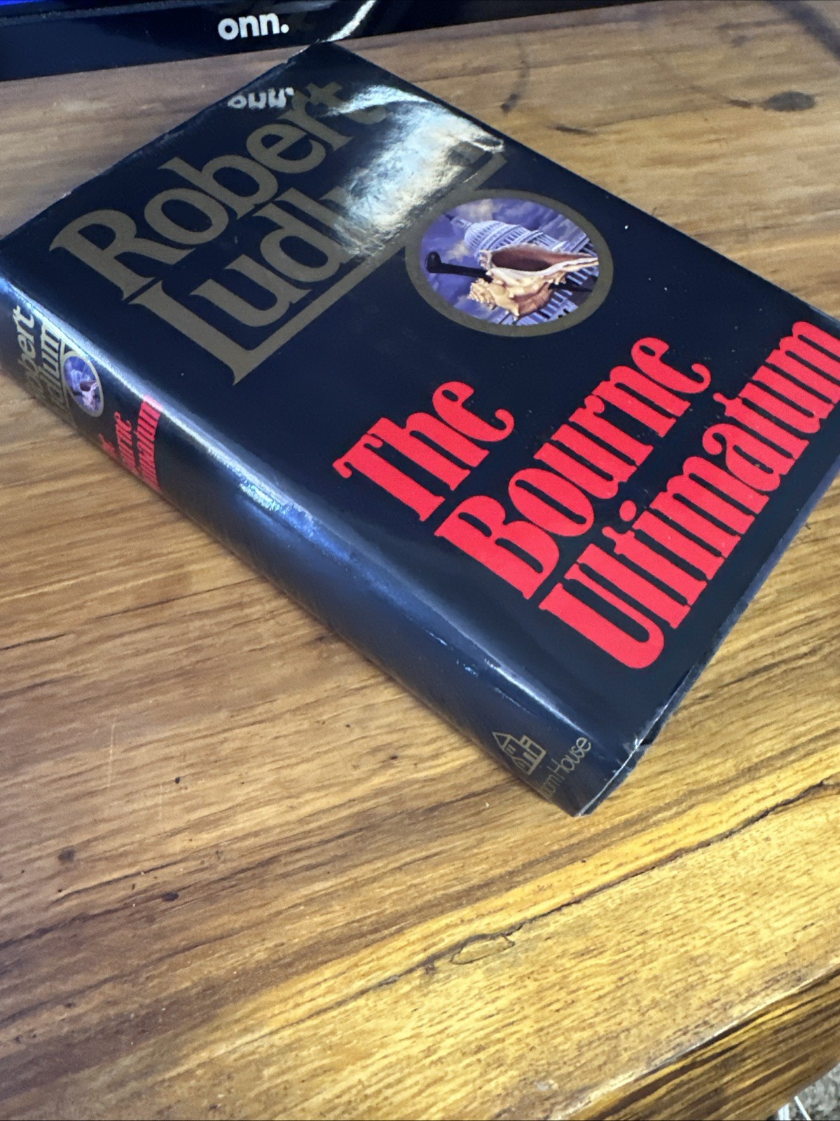 The Bourne Ultimatum, by Robert Ludlum, HCDJ 1990 Stated First Edition